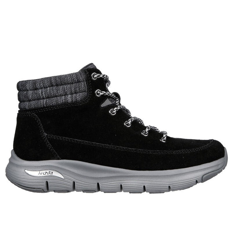 Skechers Arch Fit Smooth - Comfy Chill Boots